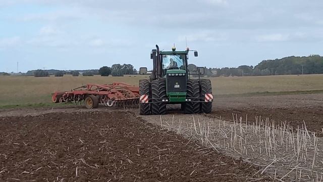 Bodenbearbeitung John Deere 9320 Väderstad Top Down