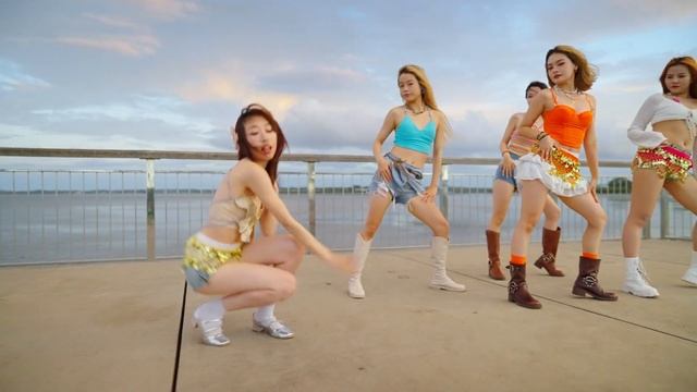 ‘Smart’ by LE SSERAFIM | EBxFILM PERFORMANCE PROJECT KPOP DANCE COVER смотреть онлайн