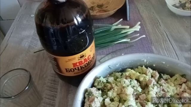 Купили ягоды, много 🤭/Сделала окрошку,как всегда ведро😂😋 смотреть онлайн