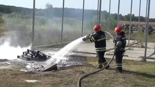 рятувальники провели навчання на заводі по переробці меду смотреть онлайн