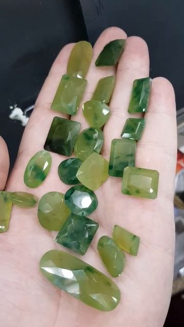 Hydro grossular garnet, or idocrase different cuttings смотреть онлайн