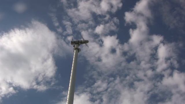 WIND TURBINE ON SCHAARS BLUFF смотреть онлайн