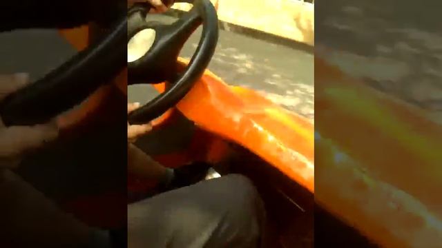 Электромобиль. Картинг. Гонки в Городском Саду! Electric car. Karting. Rides in the City Garden! смотреть онлайн