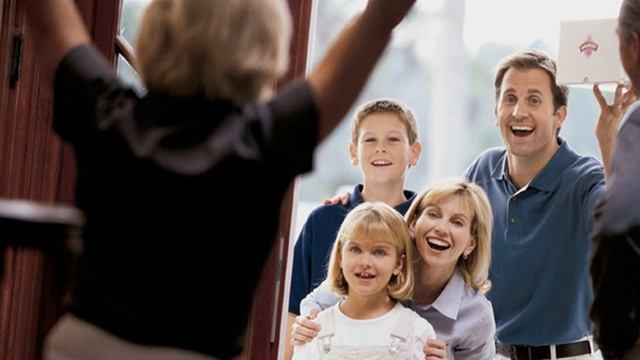 Она сама во всем виновата. Так считала вся ее семья. Виновата в том, что любит их и заботится о них смотреть онлайн