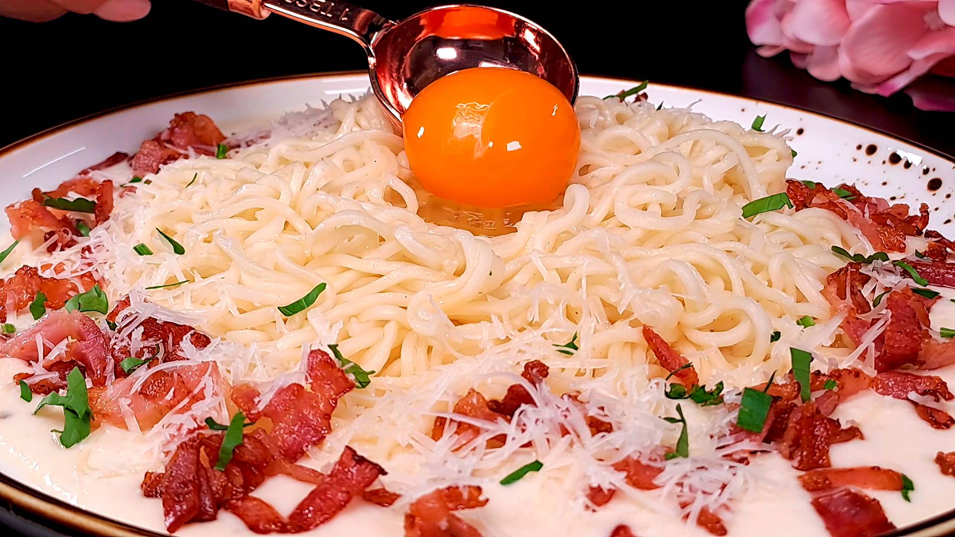 Лапша по рецепту моего мужа — просто, быстро и неожиданно вкусно! смотреть онлайн