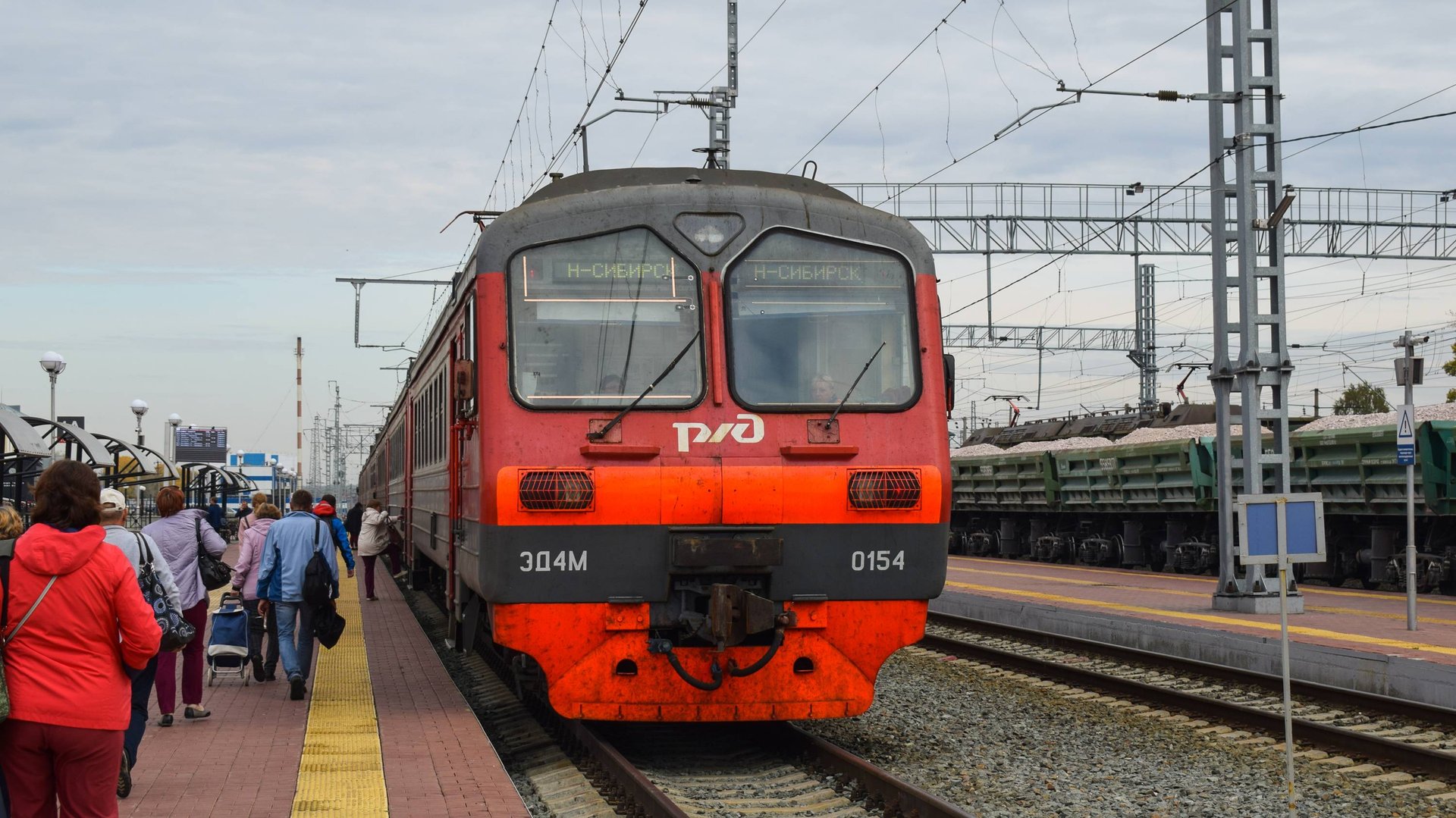 Электропоезд ЭД4М-0154. Покатушки от Монолитной до Искитима.