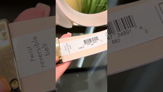 Распаковка ремня MICHAEL KORS Reversible Logo And Leather Waist Belt (soft pink) смотреть онлайн