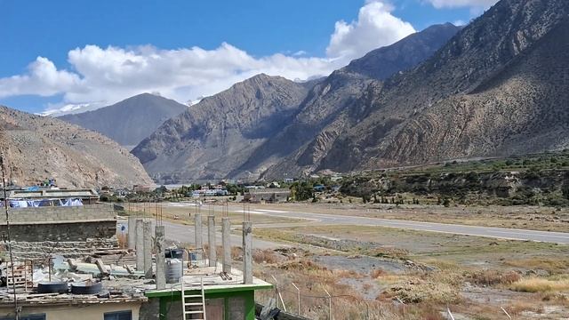Tara air Twin-otter Take off from Jomsom Airport смотреть онлайн