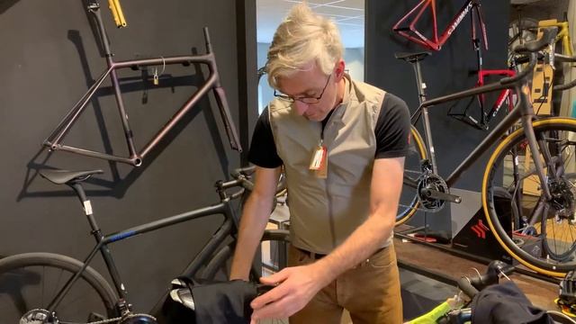 Stappenbelt Woensdagfilm - #TarmacSL7 & #SDWorx edition frameset - #specialized Prevail II Vent hel смотреть онлайн