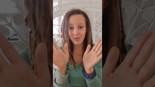 Dancing Queen Loves High Heels? 🥳💃👠 2 Rescue Oils 😉😌