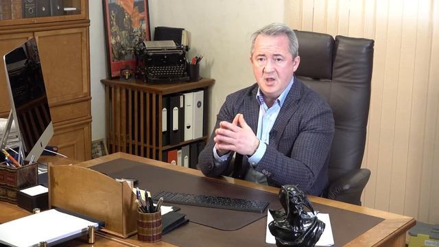 Налоговое рабство - как налоговая вгоняет в долги смотреть онлайн