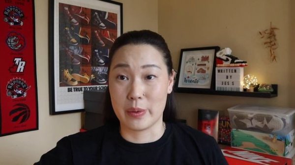 UNBOXING: Zuru Sneakers and NBA Ballers Blind Box