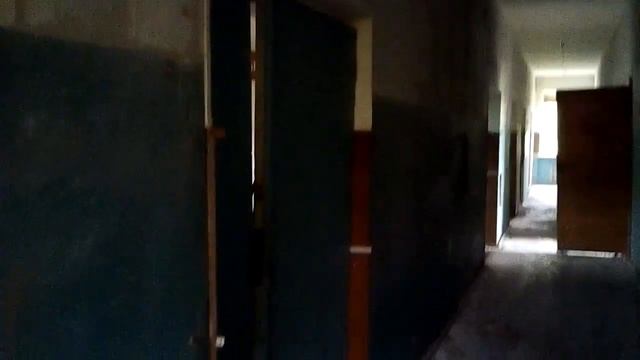 Ну тут короче дверь сломали