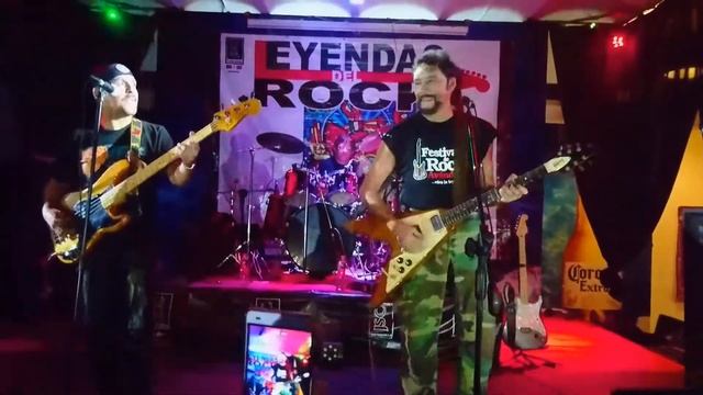 YA TE DEJE - ARMANDO NAVA DUG DUGS EN EL COSA NOSTRA 04/08/17 смотреть онлайн