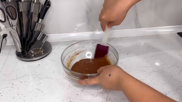 Печенье жасау / БАЛАЛАР ТАЛАСЫП ҚОЙЫП ЖЕП ҚОЯДЫ