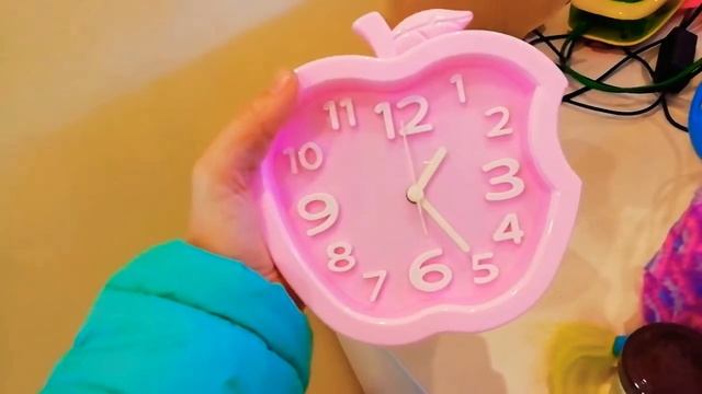 МЫ ЗАПЕРТЫ НА БАЛКОНЕ! 24 ЧАСА С БАСИКОМ В ДОЖДЬ | Basik VLOG смотреть онлайн