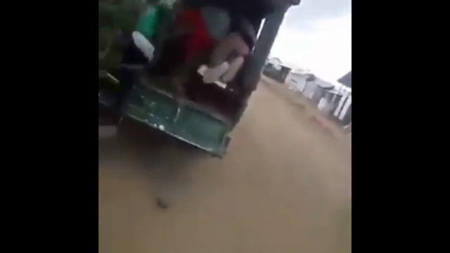 Kenya Police Brutality On South Sudanese Refugees caught on Camera (19/09/2018) смотреть онлайн