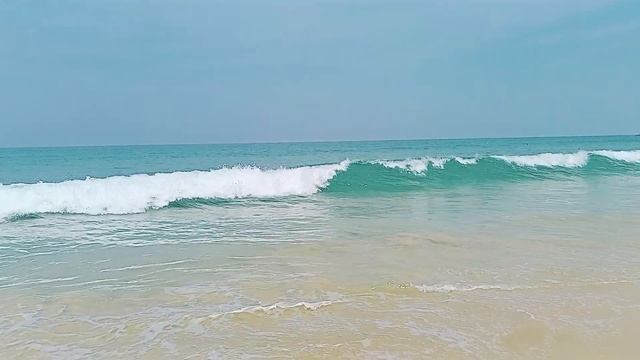 Бирюзовая вода! Красота моря!!!Купаемся!!!🌴🏖️🌊 смотреть онлайн