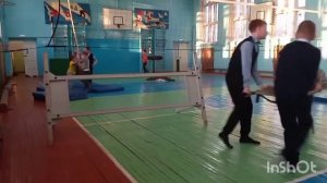 Транспортировка пострадавшего на носилках