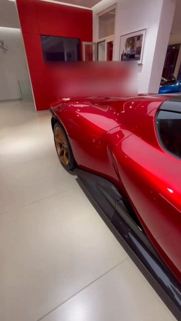 Ferrari Daytona SP3 Unveiling смотреть онлайн