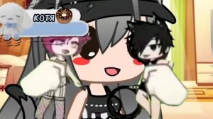 Д-д данечка.. ч-что ты делаешь..