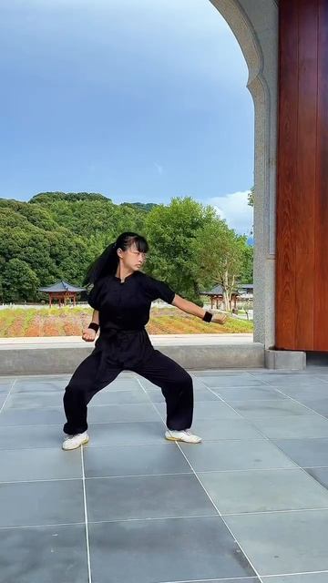 Боевые искуства Китая (142) смотреть онлайн