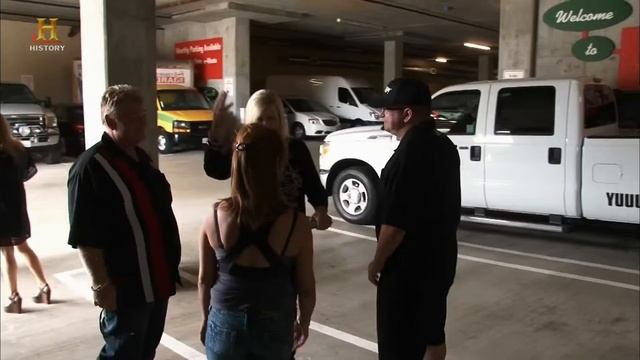 Хватай не глядя 3 24 Сказ о двух куртках A Tale of Two Jackets Серия 01 смотреть онлайн