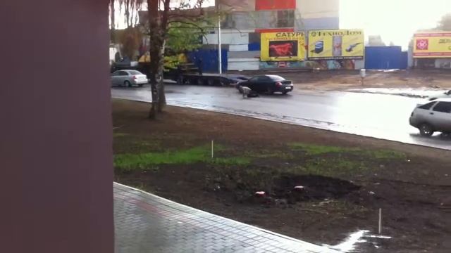 Переползает дорогу смотреть онлайн