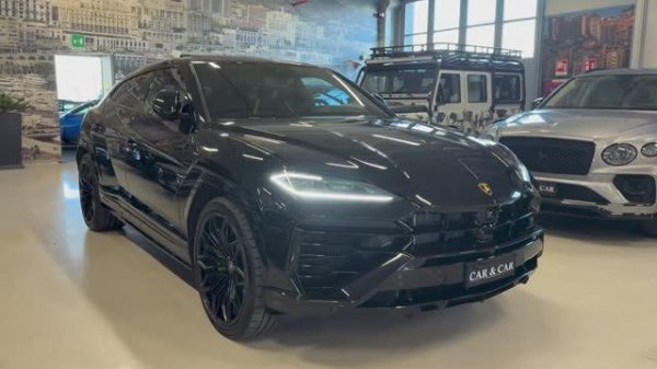Lamborghini Urus SE 2025 - Интерьер и Экстерьер