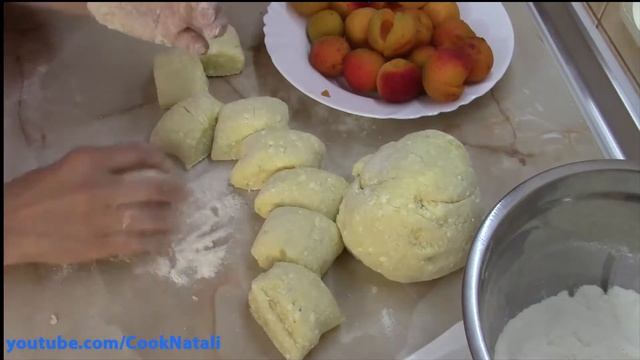 Картофельно -  творожные кнедлики с абрикосами. Гамбовцы