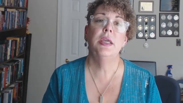 Ask Amy: Why Won't My Puppy Potty On Grass? How Can I Train Puppies from Peeing & Pooping on Cement смотреть онлайн