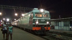 Электровоз ЭП1-073 с поездом №340 Нижний Новгород — Новороссийск