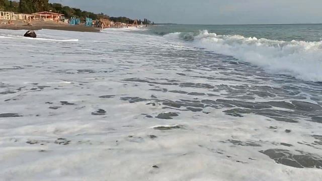 Сухум пляж конец сентября