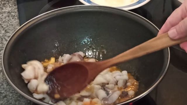 PULPO GUISADO CON COÑAC -PULPO PICANTE -GUISO de PULPO EN SALSA PICANTE-Receta de Guiso de Pulpo. смотреть онлайн