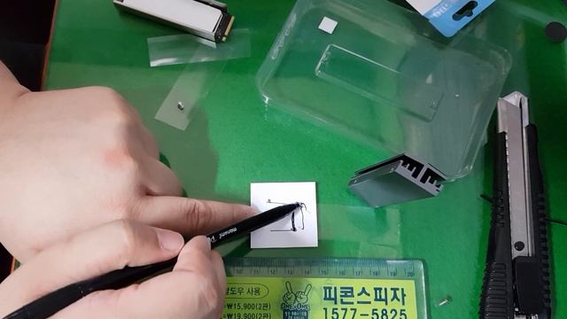 존스보 m.2 ssd 방열판 하단부 불량 смотреть онлайн