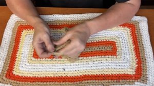 Как связать прямоугольный коврик крючком из самодельных ниток? Старье в дело!
