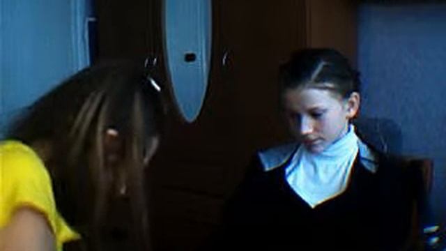 Vikusik12345v's webcam video Чтв 03 Фев 2011 06:20:21 смотреть онлайн