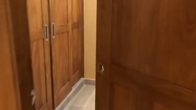 Mira la nueva mansión que le regaló Cristian Casablanca a su esposa смотреть онлайн
