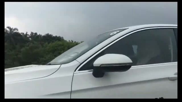 When safety intelligence is your utmost priority (B8 Passat CL official release) смотреть онлайн