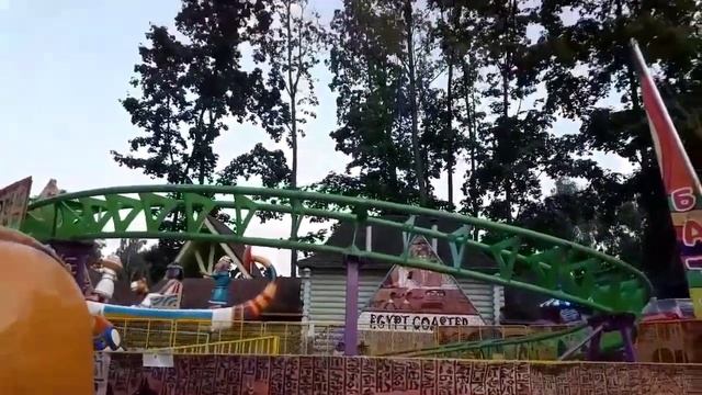 Отдыхаю в парке развлечений с друзьями! 🎉 смотреть онлайн