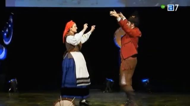Marina Caso y Santiago González ''Jota de Taladriz'' смотреть онлайн