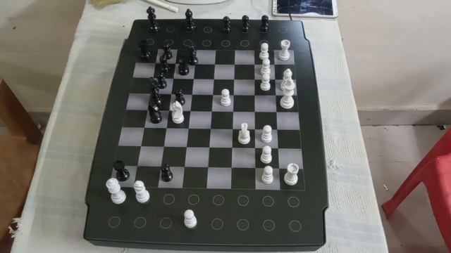 Square off SWAP Chess board смотреть онлайн