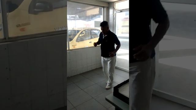 TAXISTA 3222222 HERNANDO REY BAILANDO SALSA смотреть онлайн
