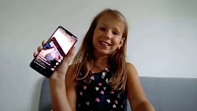 Ребята кто моё видео как я вам показывала что в моём телефоне.❤️ смотреть онлайн