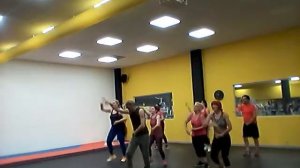 Waka waka ( SHAKIRA) ZUMBA FITNESS