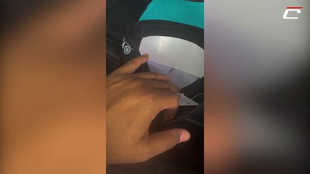 PETRONAS YAMAHA SRT | TOPI CANTIK DI PAM MINYAK PETRONAS! смотреть онлайн