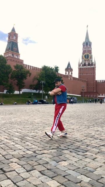 Kolya Korolev Dance In Red Square | #shorts Advanced Combo Tutorial Of Shuffle Dance, Cutting Shape