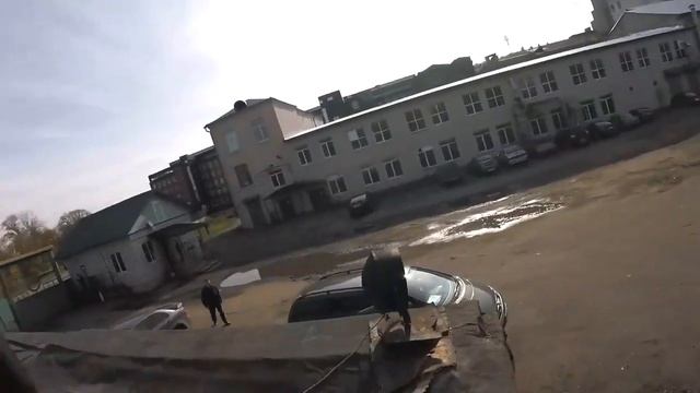 📹 КИНУЛ КАМЕНЬ В ОХРАНУ. МЕНЯ СКРУТИЛИ ДВОЕ ОХРАННИКОВ.   я в розыске ИЗА ЖЁСТКОЙ РАЗБОРКИ @SanekMi