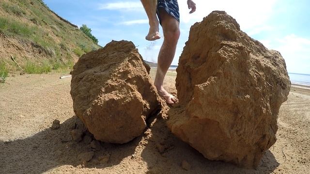 Ульяновск.На Волжском берегу с фокстерьером Тимкой. смотреть онлайн
