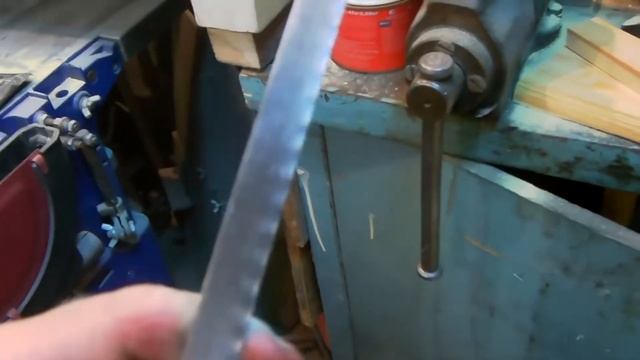 2020.05.27. Работа над полкой и новым резаком